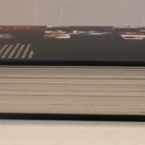 Rarely Used FASHION book by CHARLOTTE SEELING - Picture 8 of 8